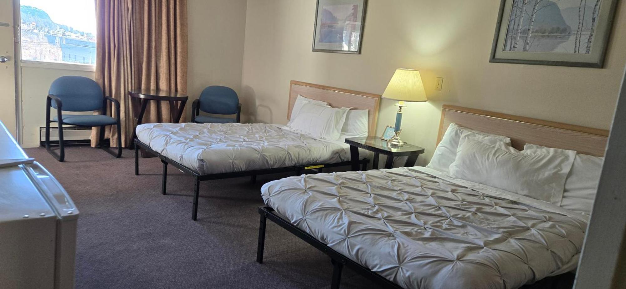 Slumber Lodge Williams Lake Exteriör bild